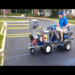 Бояджийска безвъздушна машина за нанасяне на хоризонтална пътна маркировка LineLazer 200HS  2k Standard HP Automatic - Image 2